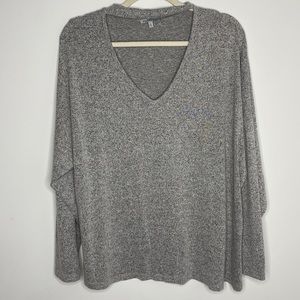 🔹Charlotte Russe gray deep v cut out long sleeve top L